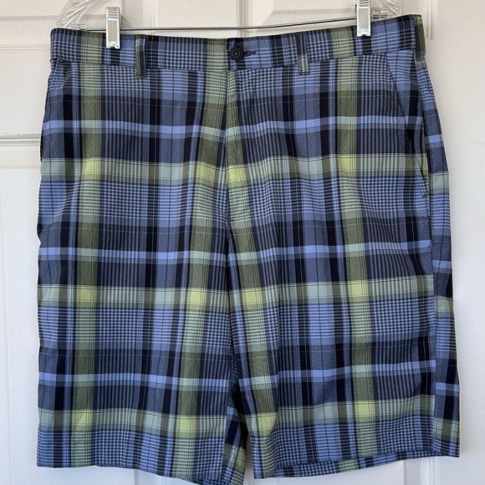 PGA Tour Plaid Shorts Size 34